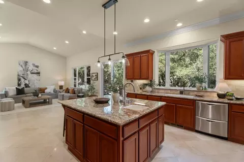 Kitchen - 1991 Lavender Way, Gilroy, CA 95020 photo 2 of 6