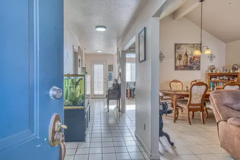 Entry Way - 796 Riverton Way, Salinas, CA 93906 photo 1 of 3