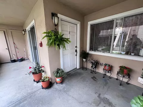 30 W San Joaquin St 3, Salinas, CA 93901 photo 2