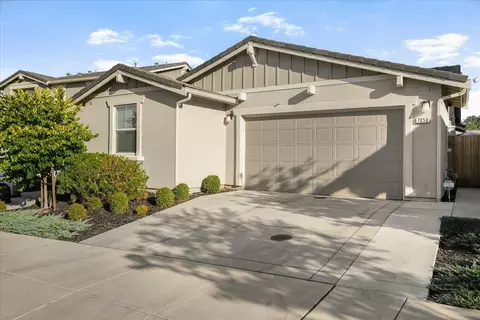 Exterior - 7050 Vintner Ct, Gilroy, CA 95020 photo 3 of 10