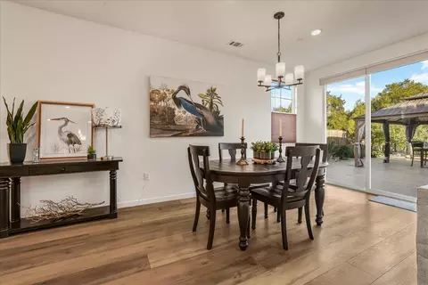 Dining - 7050 Vintner Ct, Gilroy, CA 95020 photo 2 of 3