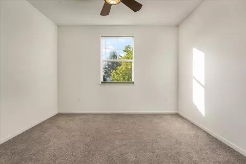 Bedroom - 7050 Vintner Ct, Gilroy, CA 95020 photo 8 of 9