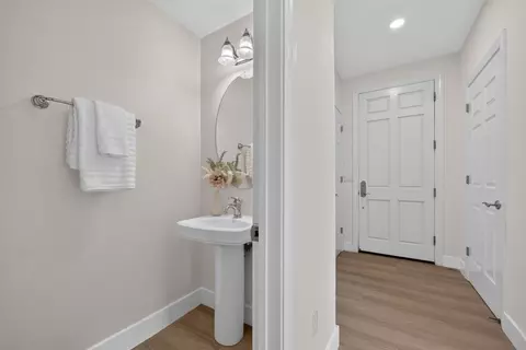 Entry Way - 1911 Vida Ct, Mountain View, CA 94043 photo 1 of 3