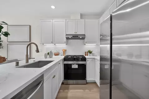 Kitchen - 1911 Vida Ct, Mountain View, CA 94043 photo 1 of 4