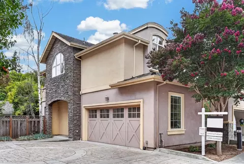 Exterior - 1911 Vida Ct, Mountain View, CA 94043 photo 8 of 9