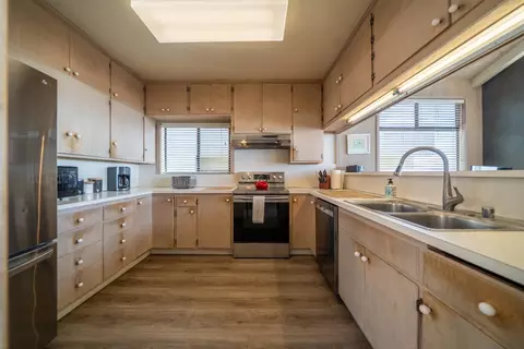Kitchen - 98 Cormorant Way, Watsonville, CA 95076 photo 1 of 1