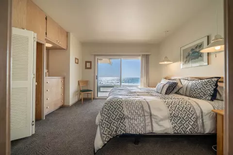 Bedroom - 98 Cormorant Way, Watsonville, CA 95076 photo 1 of 5