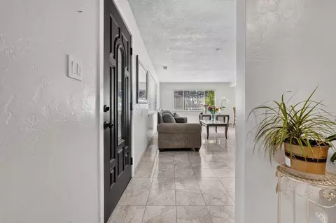 Entry Way - 2 Perez Cir, Salinas, CA 93906 photo 1 of 2