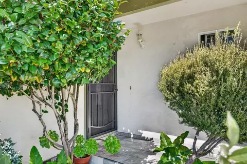 Exterior - 2 Perez Cir, Salinas, CA 93906 photo 2 of 10