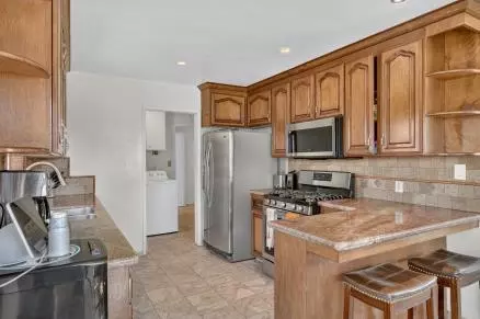 Kitchen - 2 Perez Cir, Salinas, CA 93906 photo 1 of 2