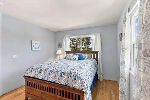 Bedroom - 1860 Cisco Ln, Santa Cruz, CA 95062 photo 6 of 8