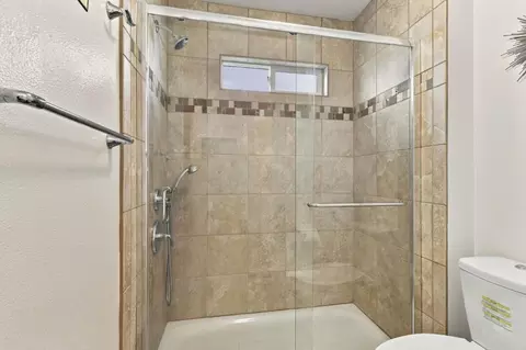 Bath - 1860 Cisco Ln, Santa Cruz, CA 95062 photo 2 of 5