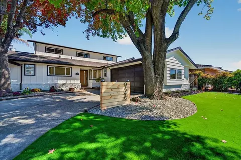 926 Radcliffe Dr, San Jose, CA 95117
