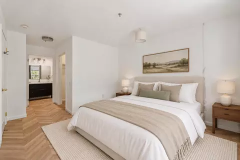 Bedroom - 555 10th St 102, Oakland, CA 94607 photo 6 of 6