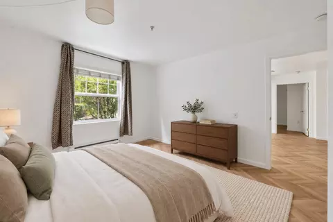 Bedroom - 555 10th St 102, Oakland, CA 94607 photo 5 of 6