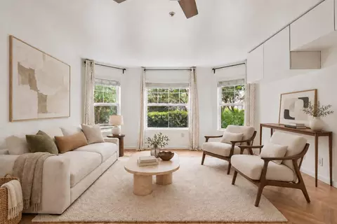 Living - 555 10th St 102, Oakland, CA 94607 photo 2 of 6
