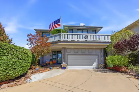 2102 Harborview Ct, Santa Cruz, CA 95062