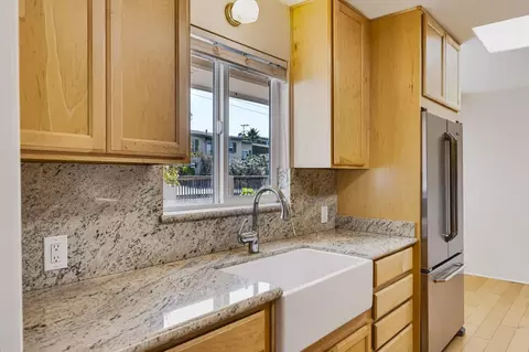 Kitchen - 1273 Darwin St, Seaside, CA 93955 photo 5 of 11