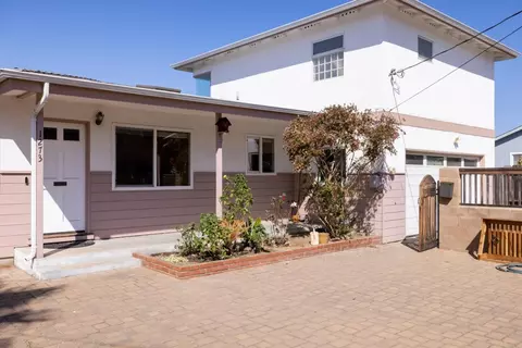 Exterior - 1273 Darwin St, Seaside, CA 93955 photo 10 of 11