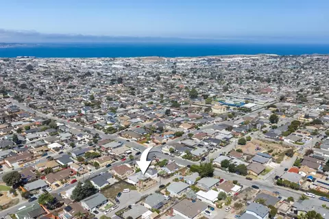 View/Area - 1273 Darwin St, Seaside, CA 93955 photo 4 of 6