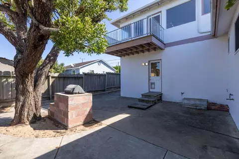 Exterior - 1273 Darwin St, Seaside, CA 93955 photo 5 of 11
