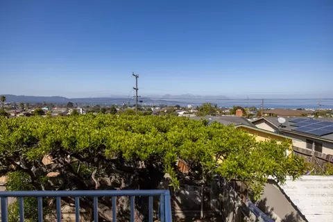 View/Area - 1273 Darwin St, Seaside, CA 93955 photo 2 of 6