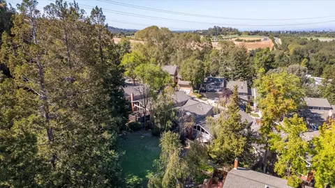 View/Area - 22944 Longdown Rd, Cupertino, CA 95014 photo 4 of 31