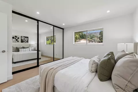 Bedroom - 1089 Oddstad Blvd, Pacifica, CA 94044 photo 1 of 3