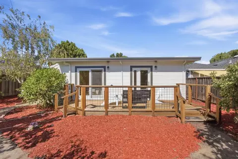 Exterior - 382 E Duane Ave, Sunnyvale, CA 94085 photo 9 of 9