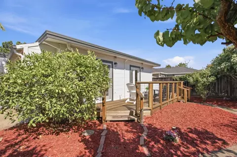 Exterior - 382 E Duane Ave, Sunnyvale, CA 94085 photo 8 of 9