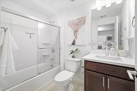 Bath - 1463 Lavender Loop, Milpitas, CA 95035 photo 6 of 7