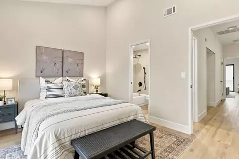 Bedroom - 170 Marylinn Dr, Milpitas, CA 95035 photo 2 of 7