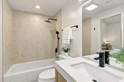 Bath - 170 Marylinn Dr, Milpitas, CA 95035 photo 3 of 8