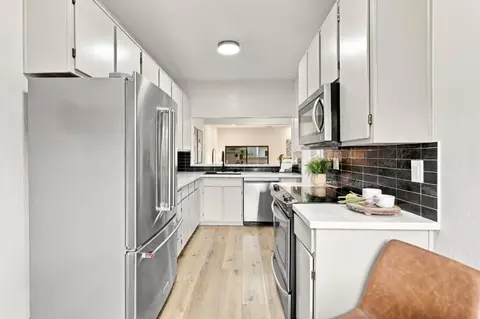 Kitchen - 170 Marylinn Dr, Milpitas, CA 95035 photo 5 of 6