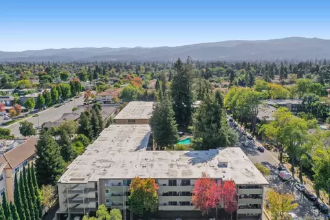 View/Area - 1031 Crestview Dr 216, Mountain View, CA 94040 photo 5 of 5