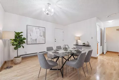 Dining - 1031 Crestview Dr 216, Mountain View, CA 94040 photo 1 of 1
