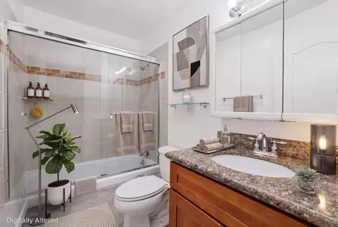 Bath - 1031 Crestview Dr 216, Mountain View, CA 94040 photo 6 of 8