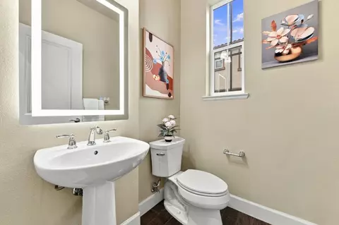 Bath - 2893 Predio Ter, Fremont, CA 94539 photo 1 of 5