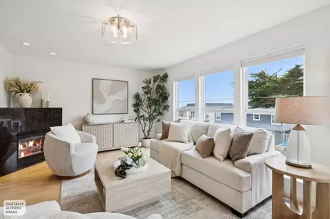 Living - 146 Montecito Ave, Pacifica, CA 94044 photo 2 of 5