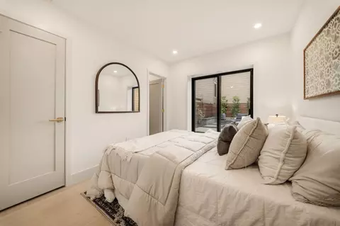 Bedroom - 1887 30th Ave, San Francisco, CA 94122 photo 4 of 7