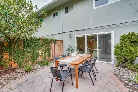 Exterior - 2047 Montecito Ave 7, Mountain View, CA 94043 photo 3 of 6
