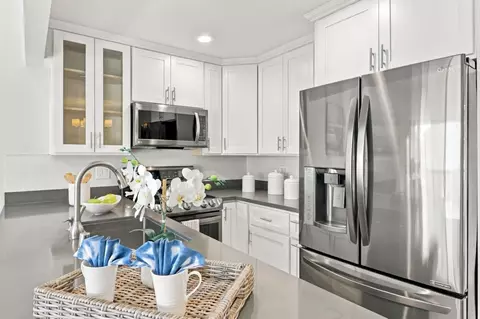 Kitchen - 3597 S Bascom Ave 43, Campbell, CA 95008 photo 2 of 5