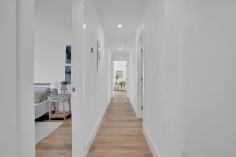 Entry Way - 1685 Clovis Ave, San Jose, CA 95124 photo 2 of 2