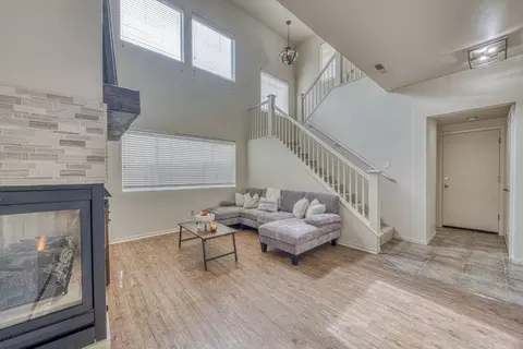 Living - 18051 Stonehaven, Salinas, CA 93908 photo 2 of 3