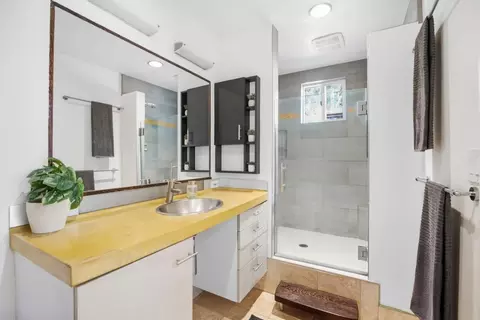 Bath - 175 Chaparral Dr, Aptos, CA 95003 photo 1 of 3