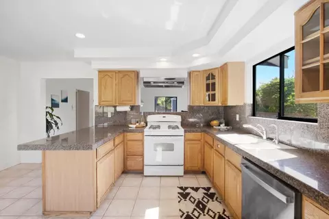 Kitchen - 175 Chaparral Dr, Aptos, CA 95003 photo 5 of 5