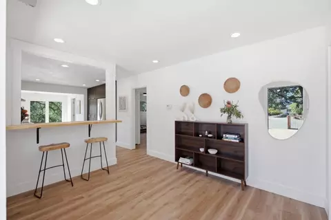 Entry Way - 175 Chaparral Dr, Aptos, CA 95003 photo 1 of 3