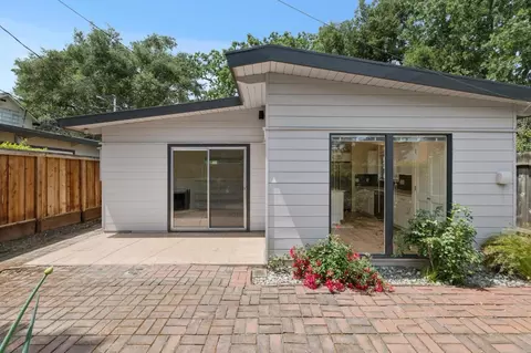 1565 Stanford Ave, Palo Alto, CA 94306