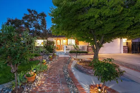 994 Glenridge Dr, San Jose, CA 95136