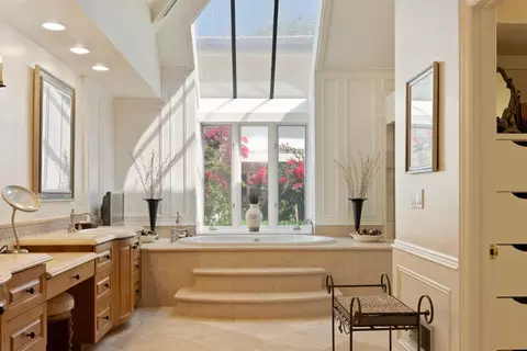 Bath - 24680 Avenida Principal, Salinas, CA 93908 photo 1 of 6